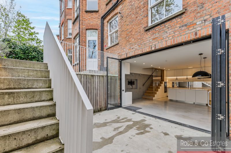 Compayne Gardens South Hampstead